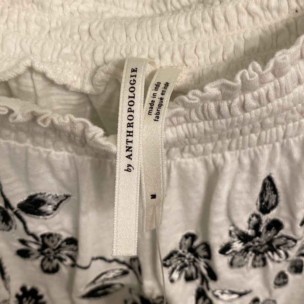 Anthropologie NWT white off the shoulder blouse w/ black embroidered flowers, M - Picture 5 of 6